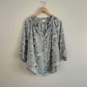 Women's Emberly 3/4 Sleeve Dusty Blue White Floral Blouse, Size M